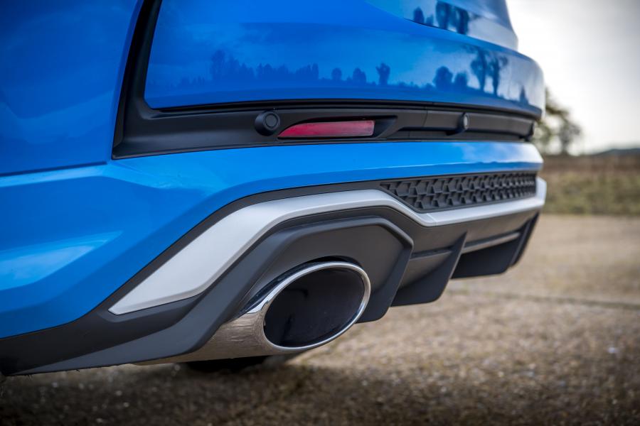 Детали экстерьера Audi RS Q3 Sportback 2019 года  (UK) (фото 3 из 71)